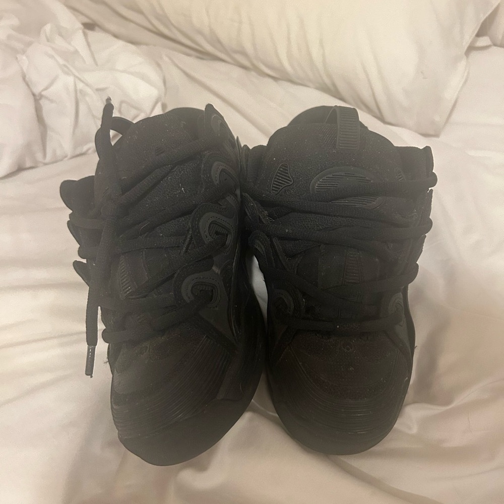 Osiris Black High-Top Sneakers